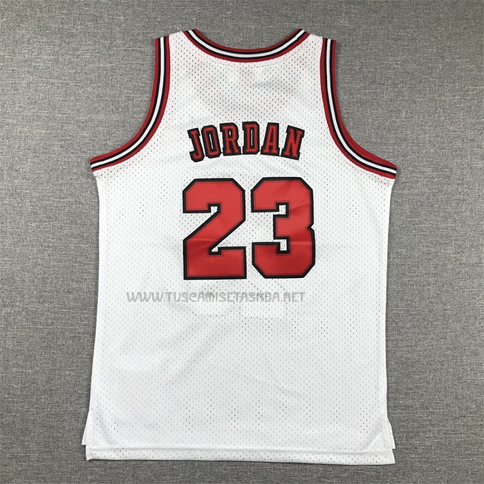 Camiseta Michael Jordan NO 23 Nino Chicago Bulls Mitchell & Ness 1997-98 Blanco